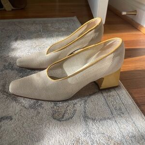 Vintage Via Spiga yellow cream pumps